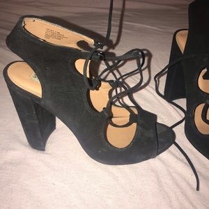 Steve Madden Lace Up Block Heels